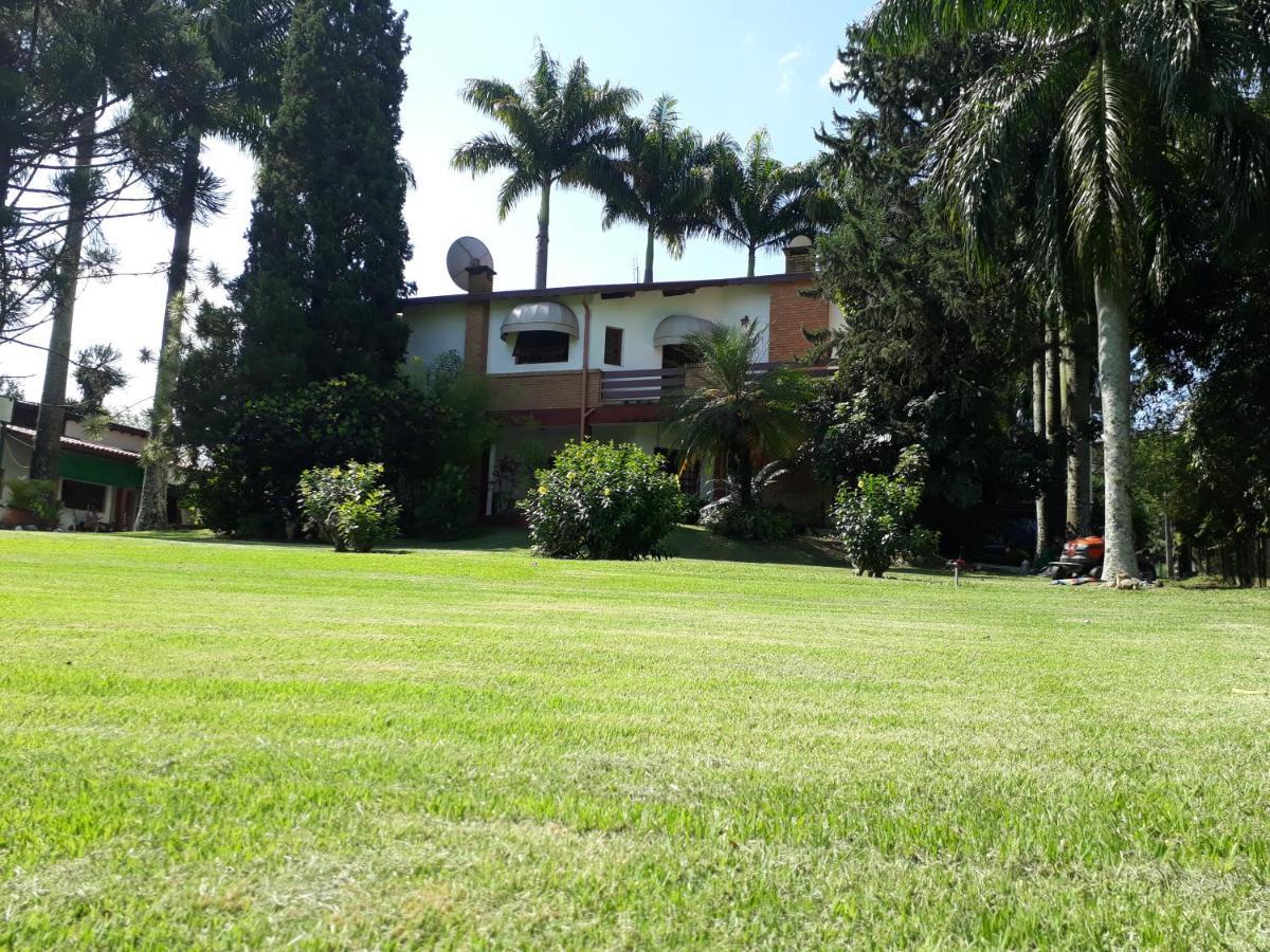 Casa Vista Lago Vitoria Regia Holambra Exterior photo